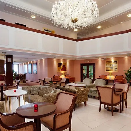 Chateau Monty 4*