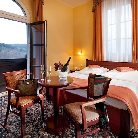 Hotel Chateau Monty 4*