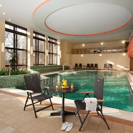 Hotel Chateau Monty 4*